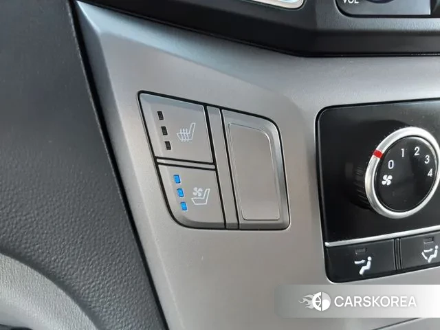 Hyundai The New Grand Starex id 3433661 из Кореи 10