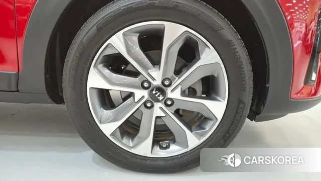 Kia Stonic id 3651490 из Кореи 10