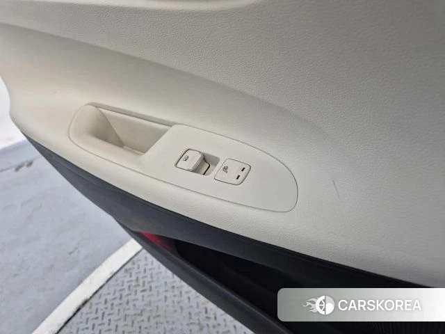 Hyundai The New Grandeur IG Hybrid id 4692436 из Кореи 10