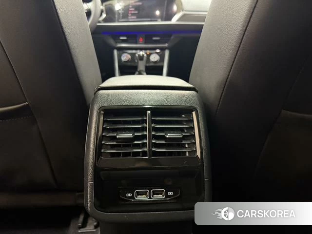 Volkswagen Sagitar id 4264880 из Китая 10
