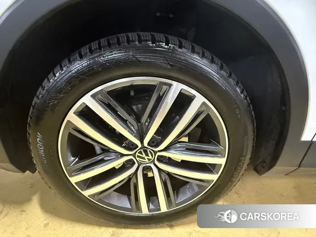 Volkswagen Tiguan second Generation id 3679876 из Кореи 10
