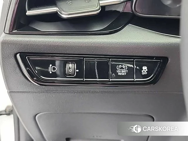 Kia Di Ol Nu Niro id 4529209 из Кореи 10