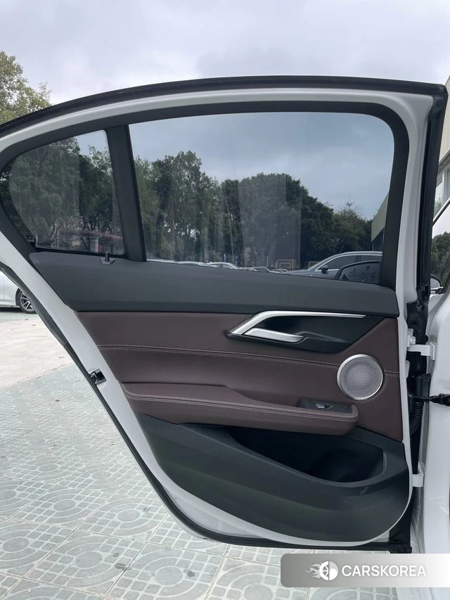 BMW 1 series id 4227293 из Китая 10