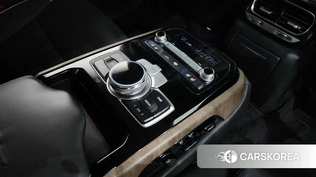 Genesis G90 id 3828950 из Кореи 10