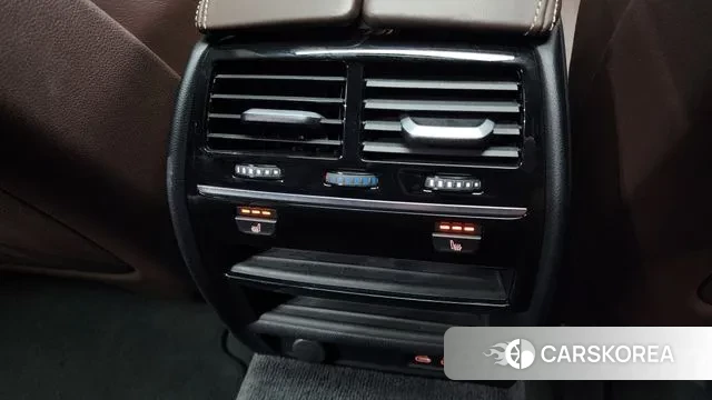 BMW 5 Series (G30) id 2891097 из Кореи 10