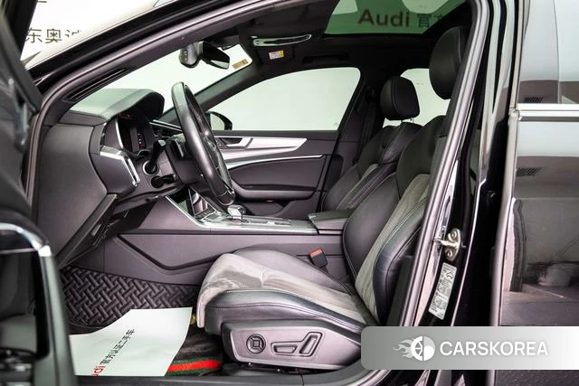 Audi A6L id 4300997 из Китая 10