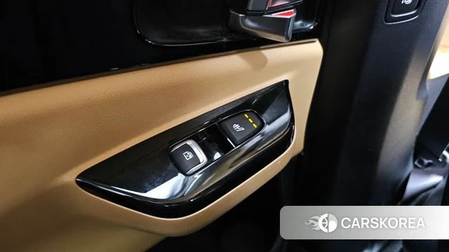 Kia Carnival 4th generation id 4631441 из Кореи 10
