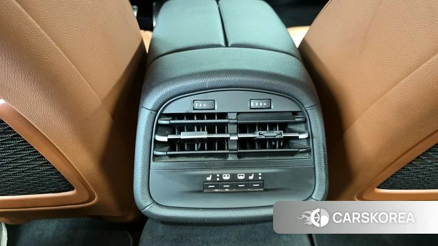 Maserati Ghibli id 3898923 из Кореи 10