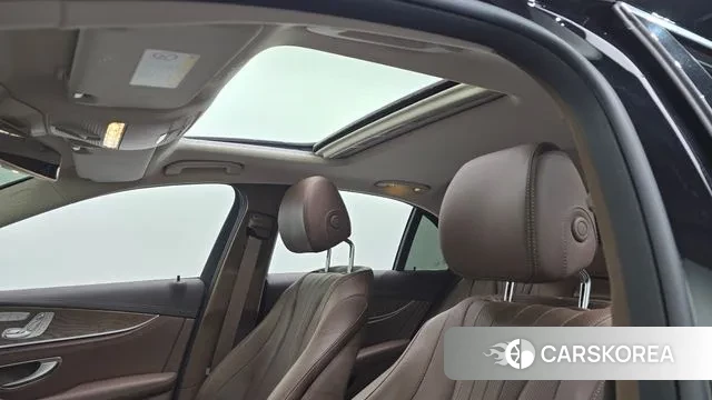 Mercedes-Benz E-Class W213 id 3778529 из Кореи 10