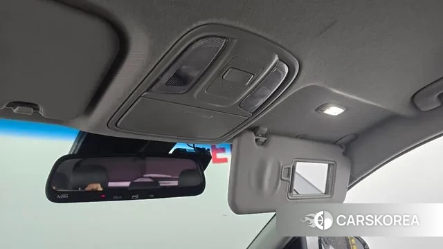 Kia Niro id 3413435 из Кореи 10