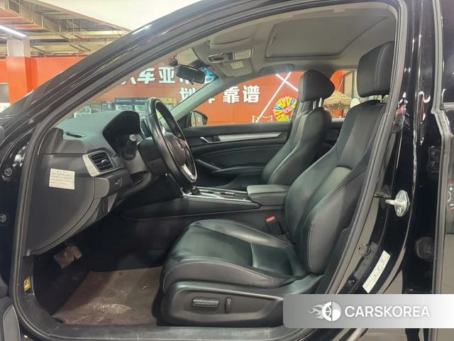 Honda Accord id 4258736 из Китая 10