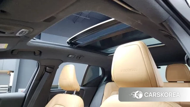 Volvo XC40 id 3307662 из Кореи 10