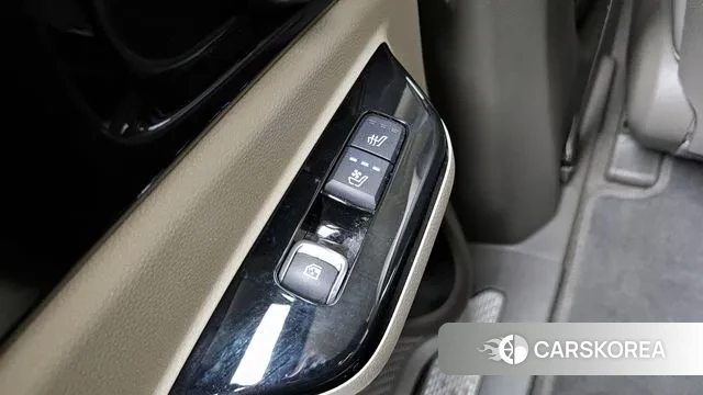 Kia Carnival 4th generation id 3306469 из Кореи 10