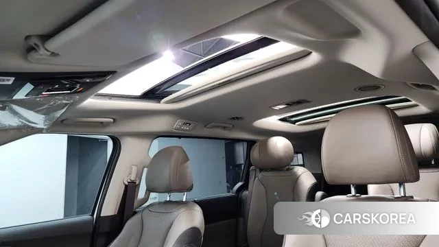 Kia The New Carnival 4th Generation id 3689706 из Кореи 10