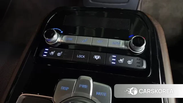 Genesis G90 id 3484167 из Кореи 10