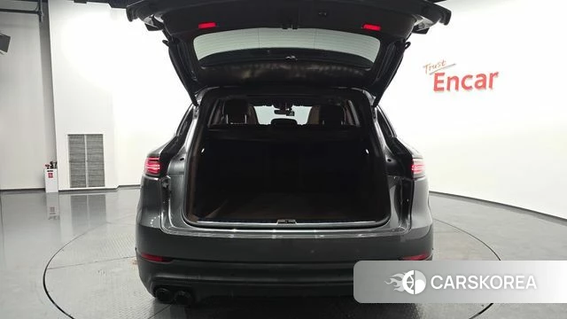 Porsche Cayenne (PO536) id 3905258 из Кореи 10