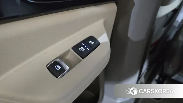 Kia The New Carnival 4th Generation id 3262104 из Кореи 10