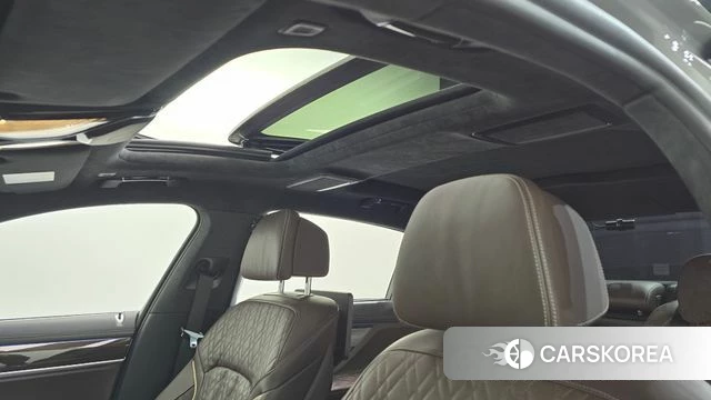 BMW 7 Series (G11) id 3915823 из Кореи 10