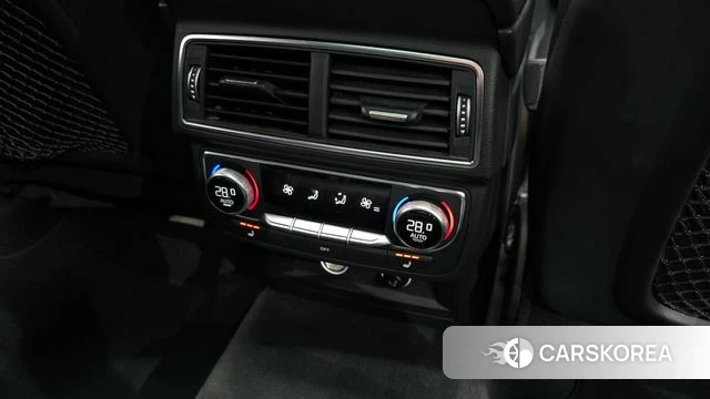 Audi Q7 (4M) id 3820471 из Кореи 10