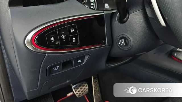 Genesis GV70 id 3478108 из Кореи 10