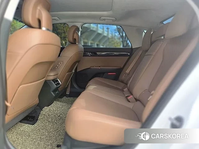 Hyundai Grandeur (GN7) id 3523719 из Кореи 10