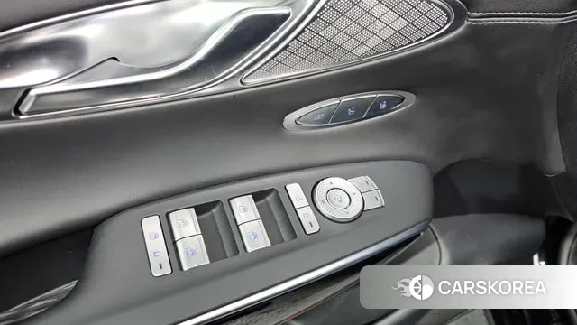 Genesis GV70 id 3217686 из Кореи 10