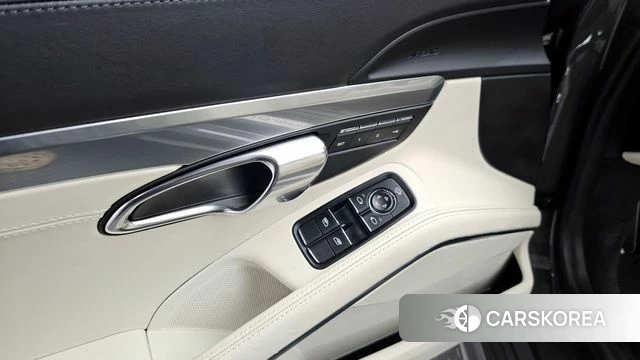 Porsche 718 Boxster id 3911960 из Кореи 10