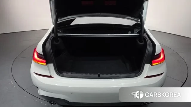 BMW 3 Series (G20) id 3535302 из Кореи 10