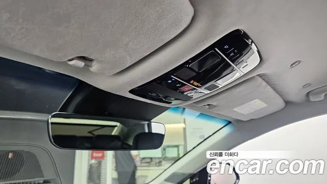 Hyundai Grandeur (GN7) id 2868037 из Кореи 10