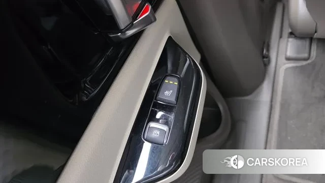 Kia Carnival 4th generation id 3487904 из Кореи 10