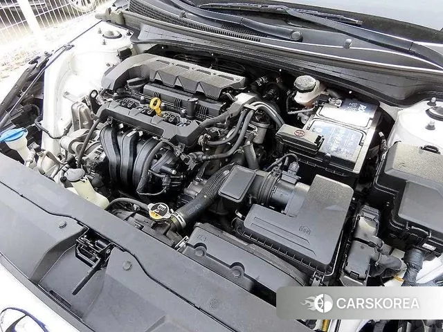 Hyundai Avante (CN7) id 3399578 из Кореи 10