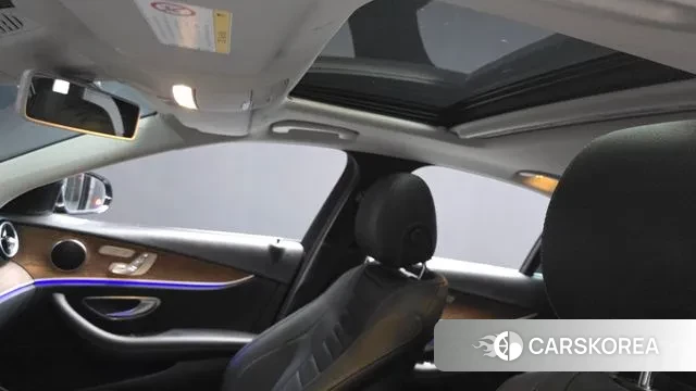 Mercedes-Benz E-Class W213 id 3000571 из Кореи 10