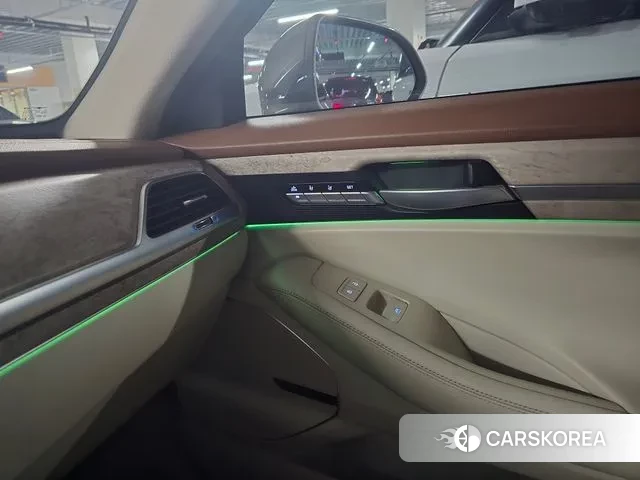 Genesis G90 id 3534913 из Кореи 10