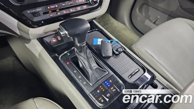 Kia All New Carnival id 2791649 из Кореи 10