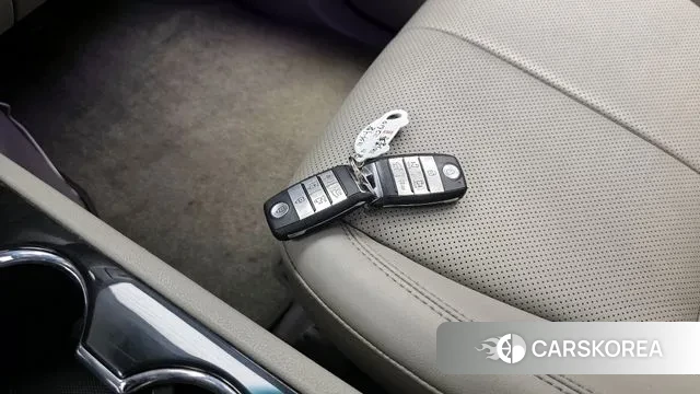 Kia The New Carnival id 3313532 из Кореи 10