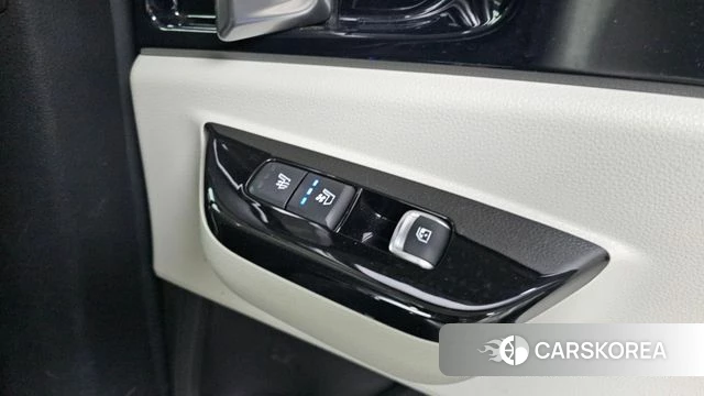 Kia Carnival 4th generation id 3903950 из Кореи 10