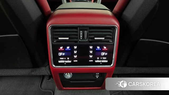 Porsche Cayenne (PO536) id 3903573 из Кореи 10