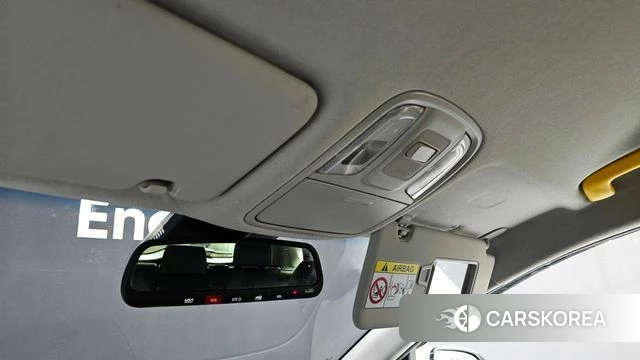 Kia Niro Plus id 3799438 из Кореи 10