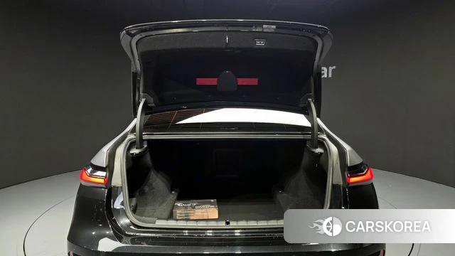 BMW 7 Series (G70) id 4223108 из Кореи 10