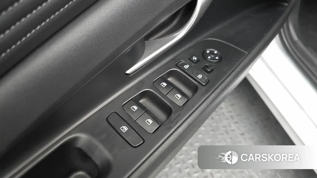 Hyundai Avante Hybrid (CN7) id 4561160 из Кореи 10