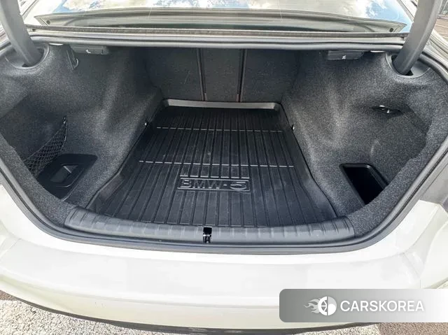 BMW 5 Series (G30) id 3283372 из Кореи 10