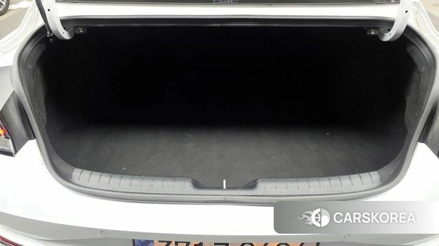 Hyundai Avante (CN7) id 3806767 из Кореи 10