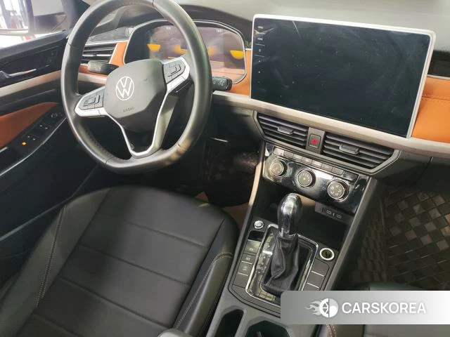Volkswagen Bora id 4271158 из Китая 10