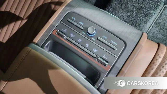 Hyundai Grandeur (GN7) id 3419970 из Кореи 10