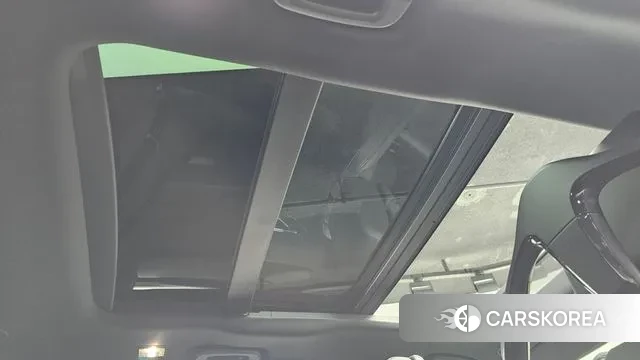 Land Rover Range Rover Velar id 3585541 из Кореи 10