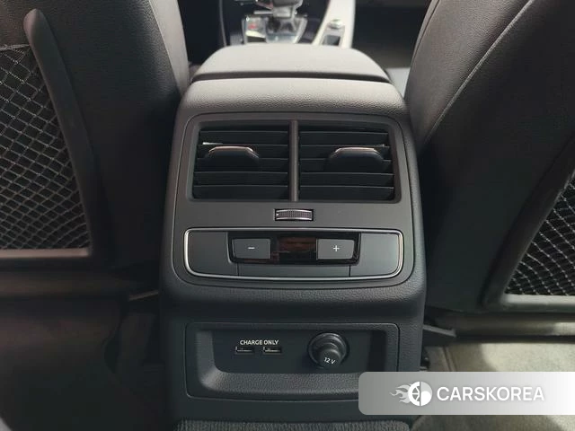 Audi A5 id 3920551 из Китая 10