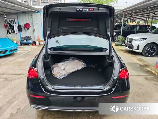 Mercedes-Benz E-class id 3993389 из Китая 10