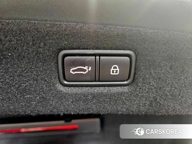 Genesis G90 id 3942346 из Кореи 10