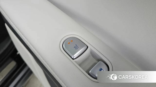 Hyundai Ionic 5 id 4481873 из Кореи 10