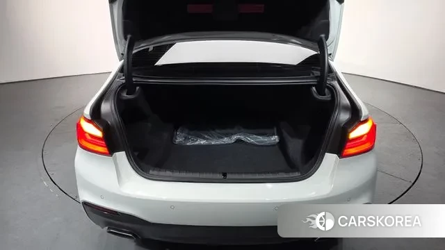 BMW 5 Series (G30) id 3627266 из Кореи 10